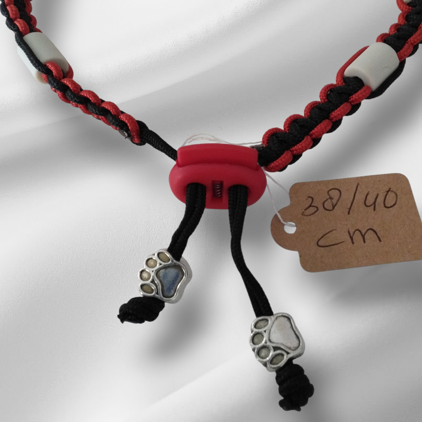 Vlooien / Tekenband + Keramische kralen 38-40 cm Handgemaakt Rood Zwart